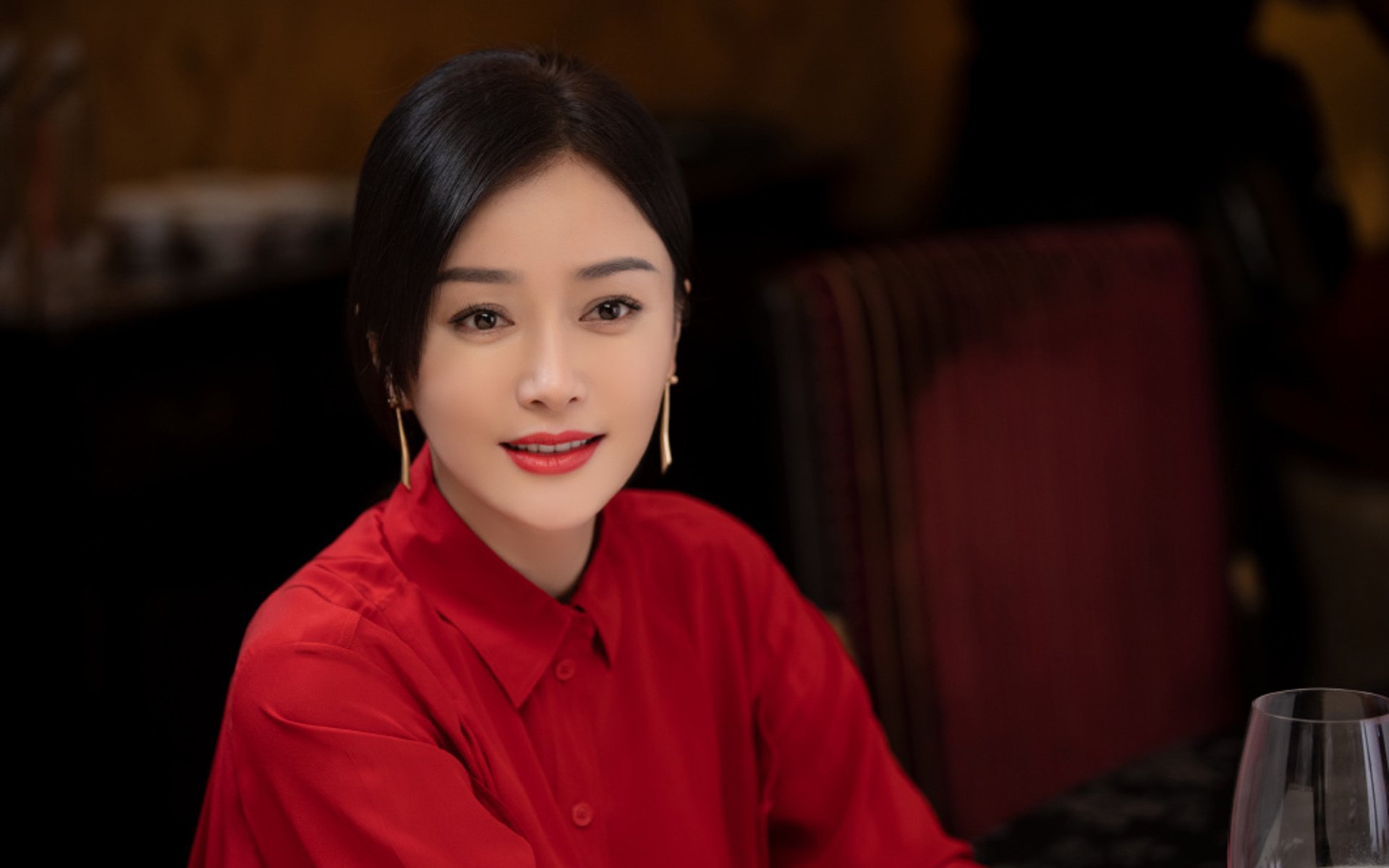改写为_ 比赛结束后，球队伤病频发，篮球比赛结束后,比赛完的队友们修改