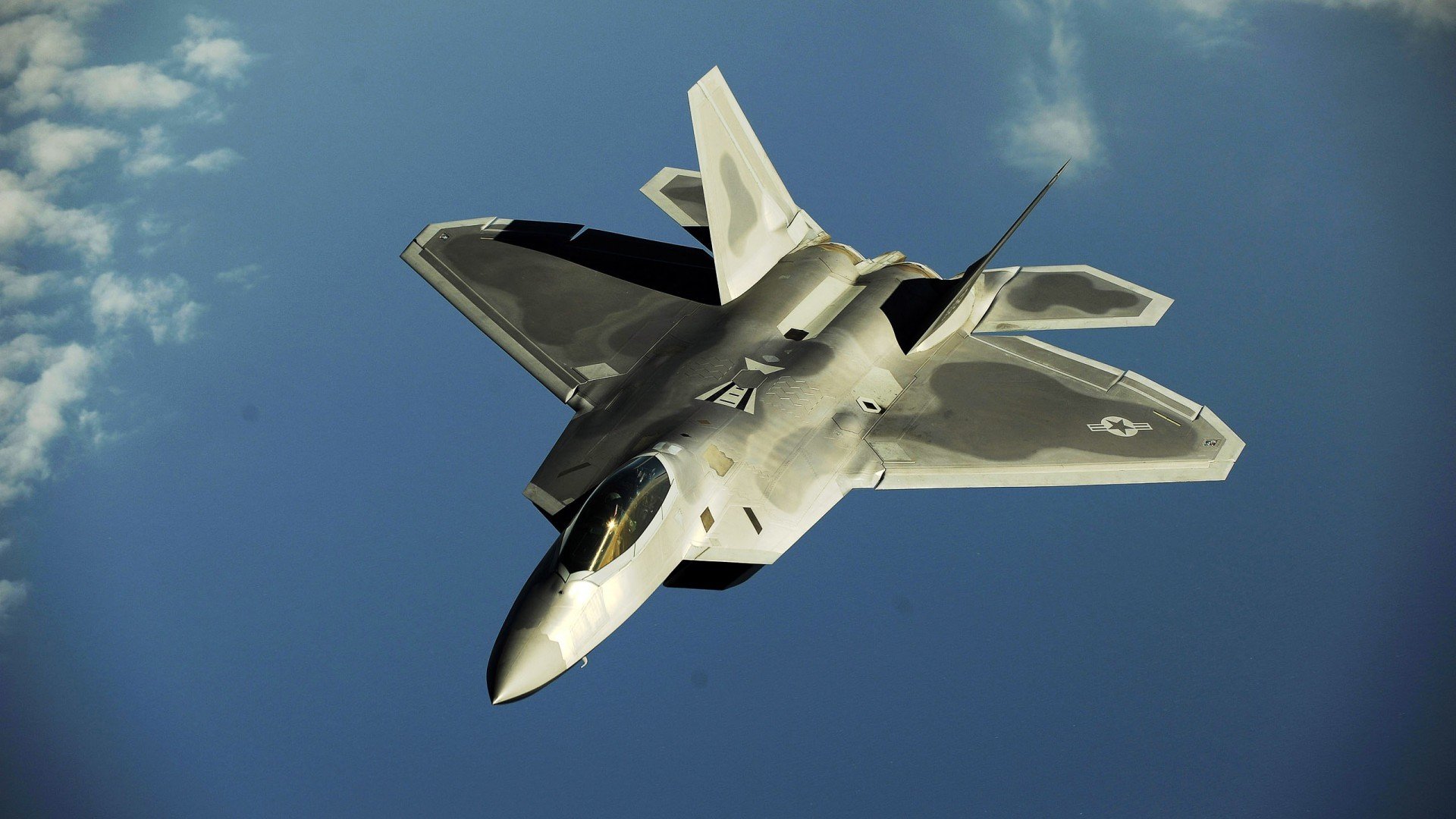 九游(jiuyou)官方网站-女子国家队通过实战演练强化小范围传控能力，女子国家队队员