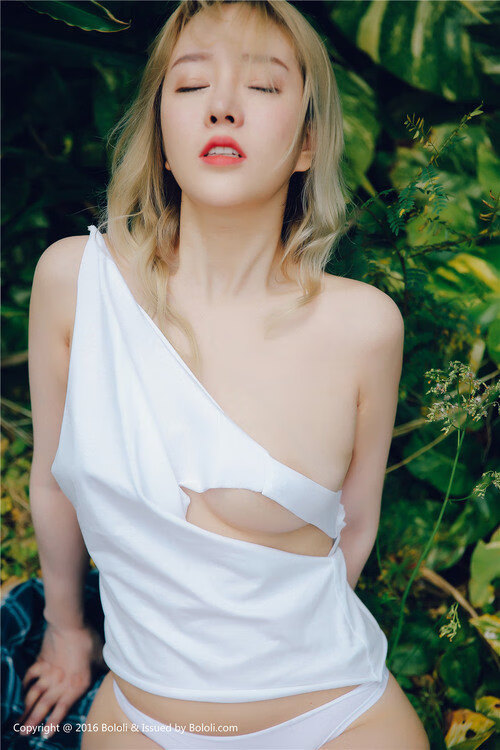 九游APP官网-德甲快速反击：瞬间突破敌防，惊艳全场！，德甲对阵分析