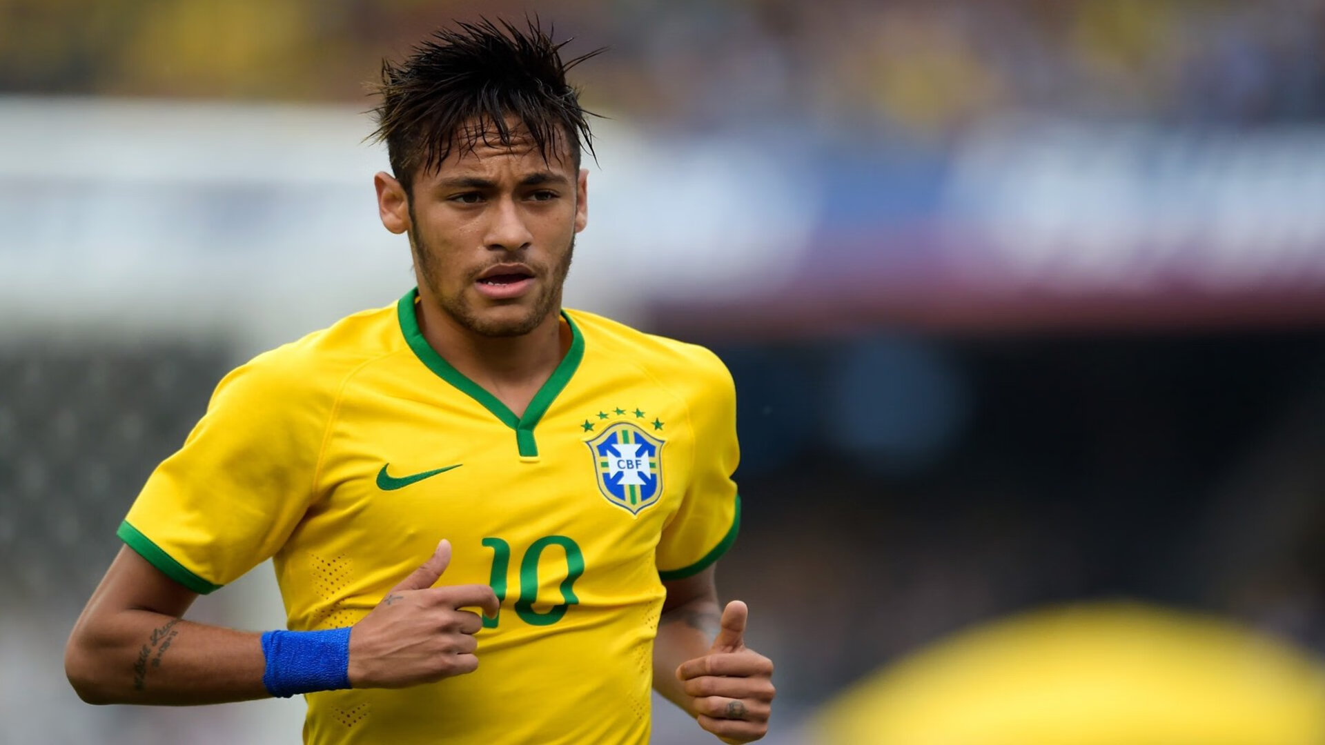 《【科技变革】VR、AR技术带来沉浸式电竞体验》，vr technology